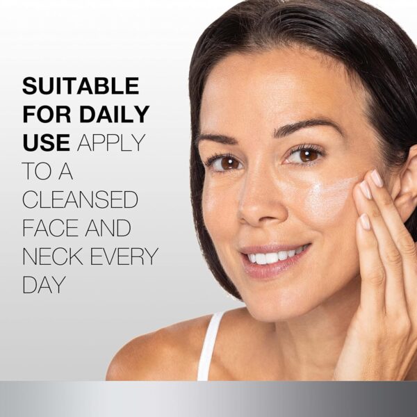 Neutrogena Retinol Face Moisturizer, Rapid Wrinkle Repair with SPF 30 - Image 2