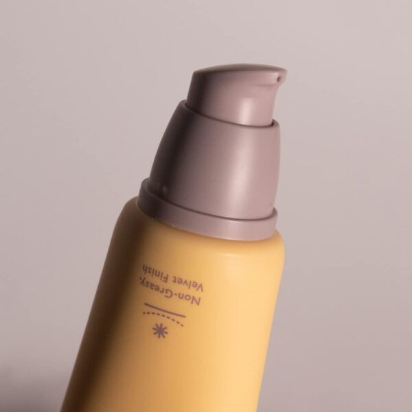 Haruharu Wonder Black Rice Moisture Airyfit Daily Sunscreen 50ml (1.69fl.oz), Reef Safe Formula, Non-Greasy Velvet Finish - Image 3